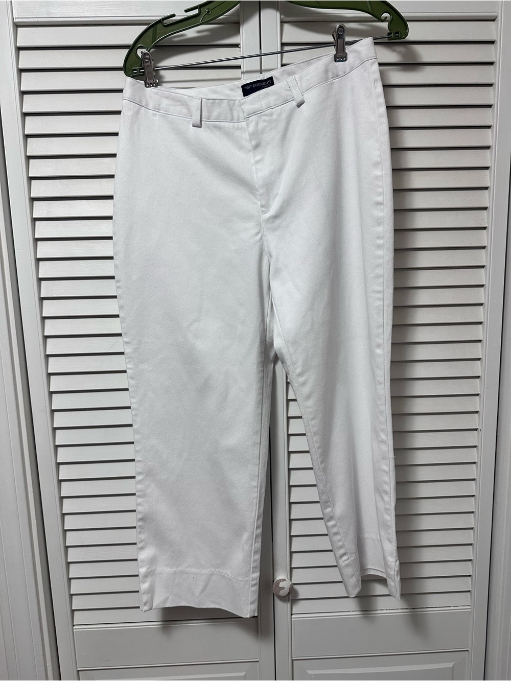 Dockers Classic White zip front pants